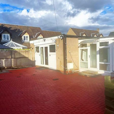Elegant 2 Bedroom Chalet Edinburgh Luaran gambar
