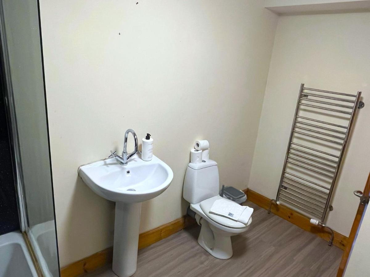 Elegant 2 Bedroom Chalet Edinburgh Luaran gambar