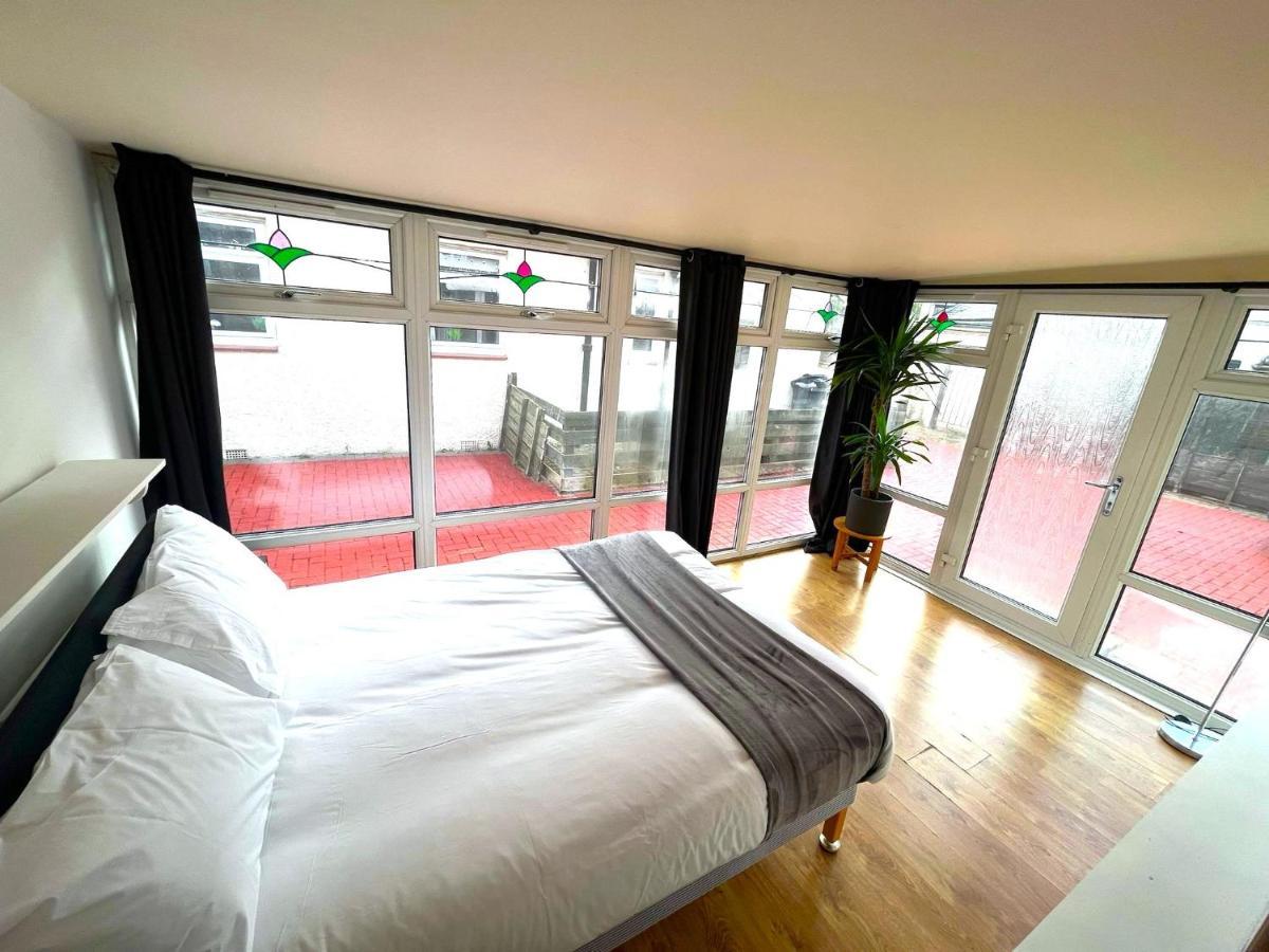 Elegant 2 Bedroom Chalet Edinburgh Luaran gambar